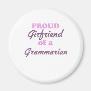 Íman Namorada orgulhoso de um gramático