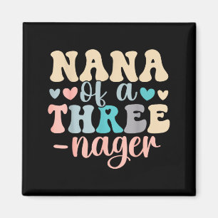 Íman Nana de um threenager aniversário de 3 anos famíli