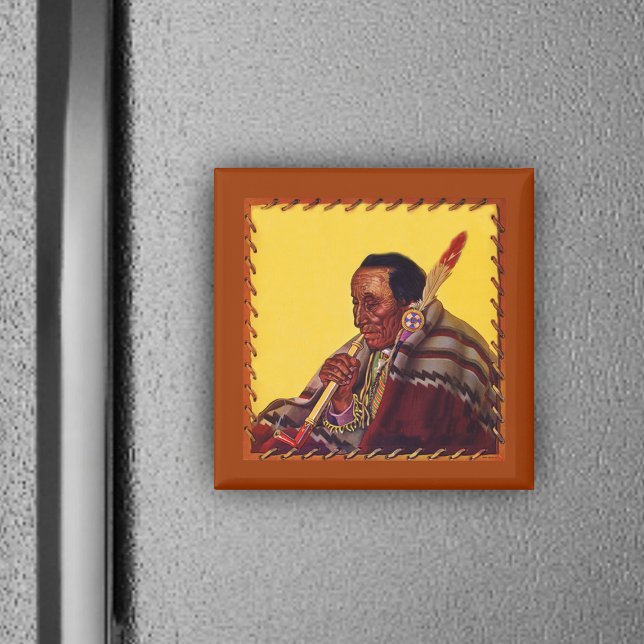 Íman Native American Magnet (Native American sitting with peace pipe on yellow and leather look magnet.)