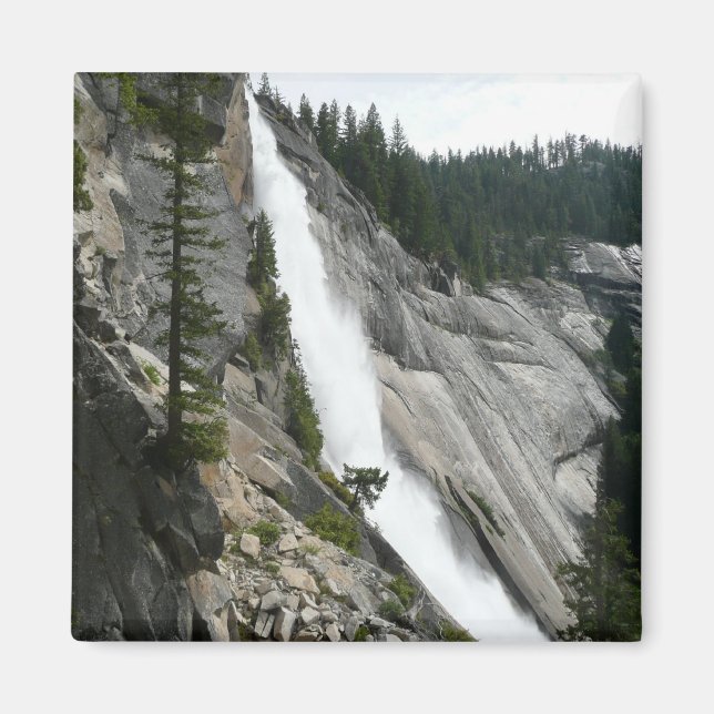 Íman Nevada Falls no Parque Nacional de Yosemite (Frente)