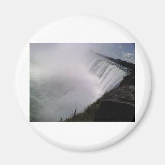 Íman Niagra Falls