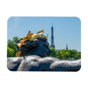 Íman Ninfh de la Neva no Pont Alexandre III - Paris