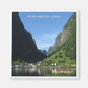 Íman NO # Norway Aurlandsfjord Undredal visto do barco