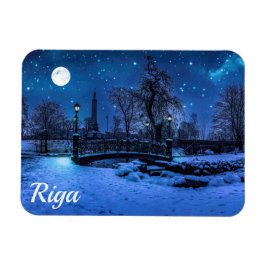 Íman Noite mágica de inverno com céu estrelado em Riga