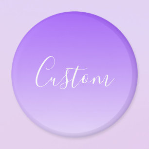 Íman Nome em Letra Cursiva & Sombreado Roxo Claro Editá