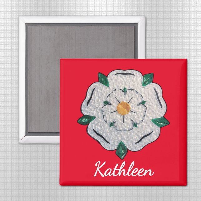 Íman Nome, Papel Quilled Yorkshire White Rose 2-in (Criador carregado)