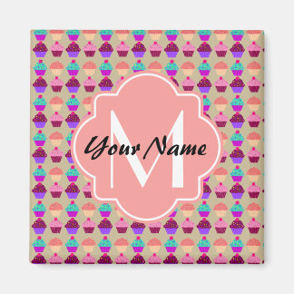 Íman Nome Personalizado do Cupcake Coral, Monograma Per