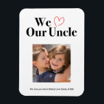 Íman Nós Amamos Nosso Tio Fotografia Magnet Keepsaokê<br><div class="desc">Tornar qualquer ocasião especial com este ímã de fotos personalizável! Você pode usar o link 'Personalizar este modelo' para alterar as fotos e editar o texto. A opção de foto está definida nas mesmas dimensões da foto carregada. Compartilhe suas memórias e crie algo único por muitos anos.</div>