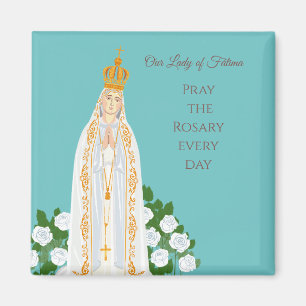 Íman Nossa Senhora da Fátima e rosas brancas