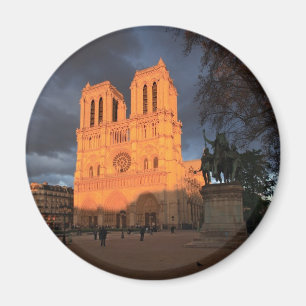 Íman Notre Dame de Paris