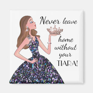 Íman Nunca saa em casa sem sua TIARA!