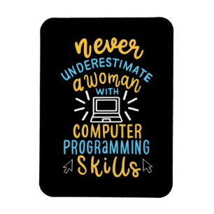 Íman Nunca Subestime Uma Mulher Com Um Computador