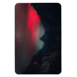 Íman Nuvens a arder, nevoeiro e montanhas