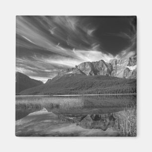 Íman Nuvens Cirrus sobre o Lago Waterfowl, Banff