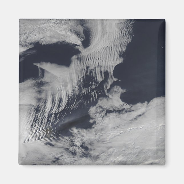 Íman Nuvens em forma de onda naval no sul da Índia (Frente)