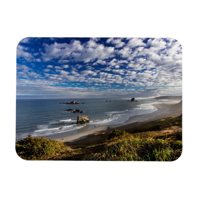 Íman Nuvens matinais e nevoeiro na praia (Horizontal)