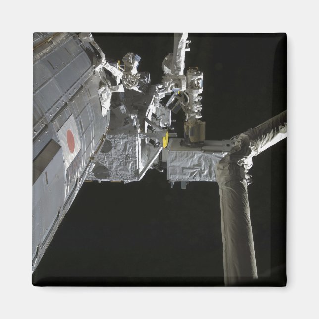 Íman O braço robótico do experimento japonês Modu (Frente)