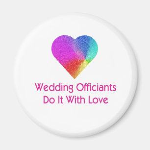 Íman O casamento Officiants fá-lo com amor