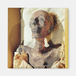 Íman O corpo Mummified de Ramesses II encontrou em um