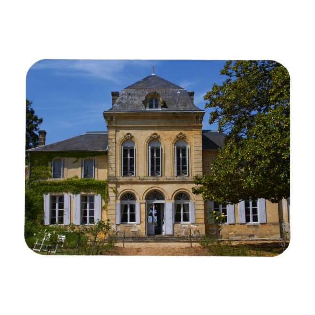 Íman O edifício principal do castelo, renovado por (Horizontal)