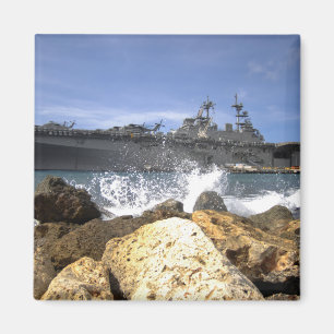 Íman O navio de assalto anfíbio USS Kearsarge