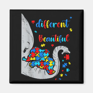 Íman O Que Torna Diferente Bela Elefante para a Mamãe