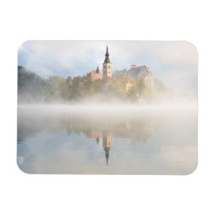 Íman O sol nasce no Lago Bled