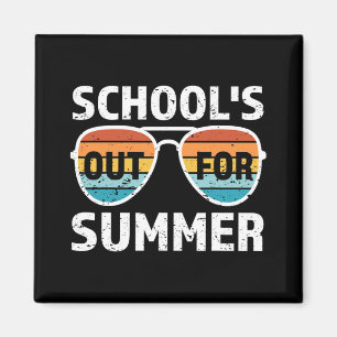 Íman O último dia da escola está fora para o verão.