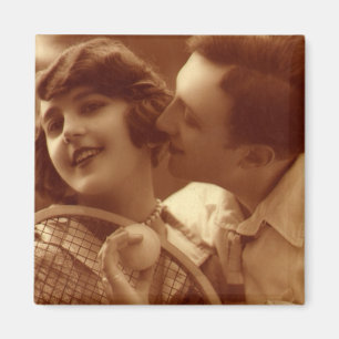 Íman O vintage ostenta o tênis, amor e romance