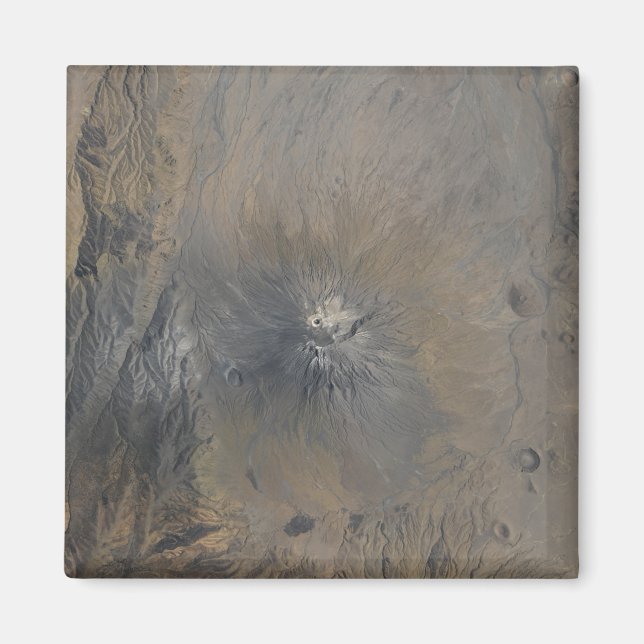 Íman Ol Doinyo Langai na Tanzânia (Frente)