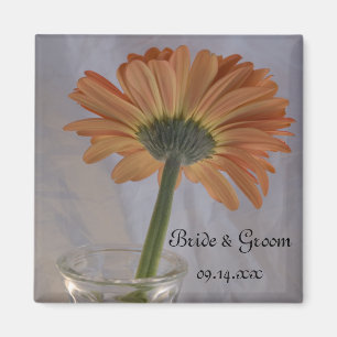 Íman Orange Daisy Wedding