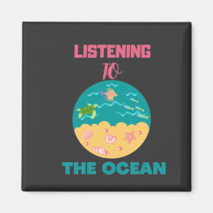 Íman ouvindo o oceano e relaxe