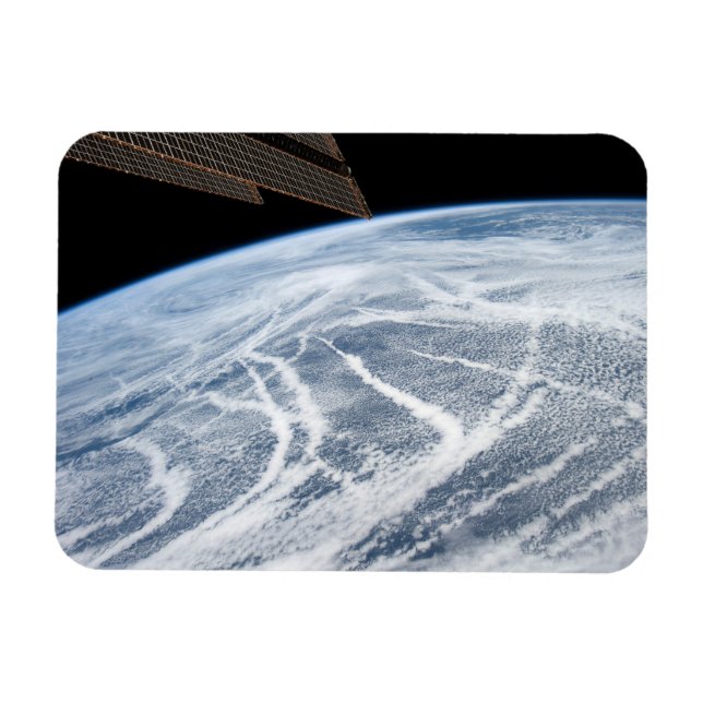 Íman Padrões De Nuvem A Sul Das Ilhas Aleutas. (Horizontal)