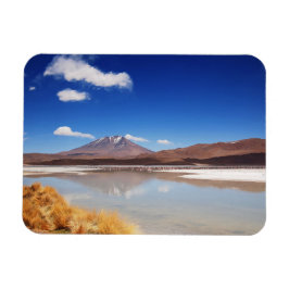Íman Paisagem altiplano com vulcão na Bolívia