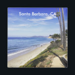 Íman Papais noeis Barbara Montecito California Butterfl<br><div class="desc">Vejam a bela vista do oceano Pacífico e da costa da Califórnia neste ímã de Papais noeis Barbara's Butterfly Beach.</div>