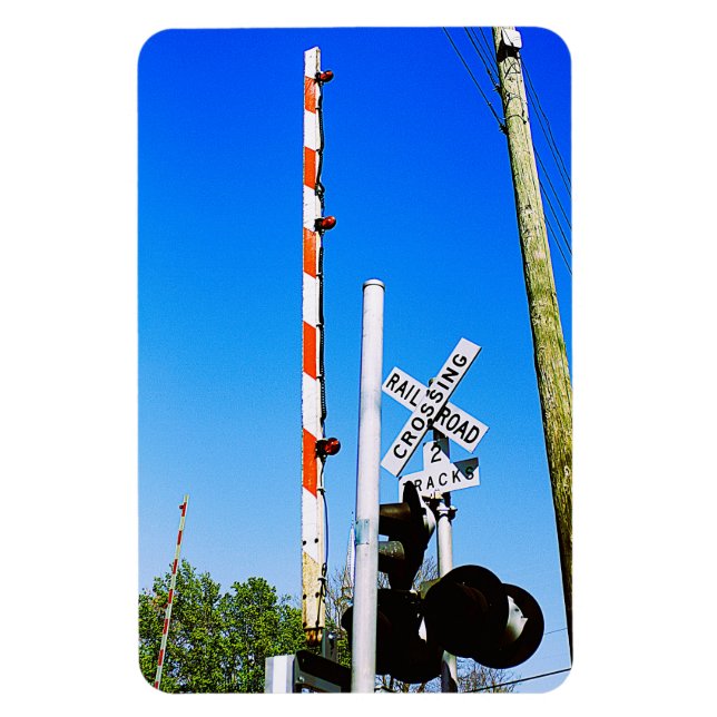 Íman Passagem da ferrovia com portão em frente ao mastr (Vertical)