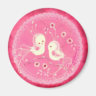 Íman Pássaros Brancos Fantásticos com Flores e Fronteir