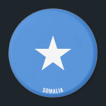 Íman Patriótico de encantamento do pavilhão da Somália<br><div class="desc">O Patriótico Magneta de Encantamento da Bandeira da Somália com a bandeira da Somália exibida por todo o ímã. O nome do país é sutilmente integrado no design na parte inferior. O texto é totalmente personalizável usando "Personalizar!" característica. Este belo Magnet da Somália é o presente na moda para qualquer...</div>