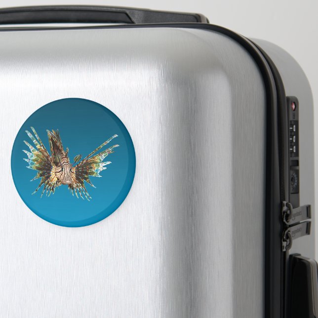 Íman Peixe-leão - Design Abstrato - Corte de uma foto | (In Situ (Luggage))