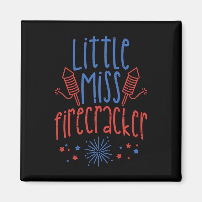 Íman Pequena Senhorita Firecracker Funny 4 De Julho Pat (Frente)