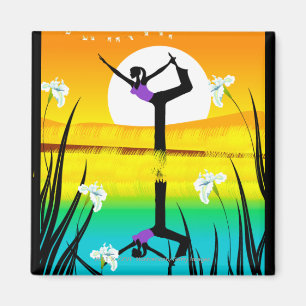 Íman Perfil lateral de uma mulher que pratica ioga