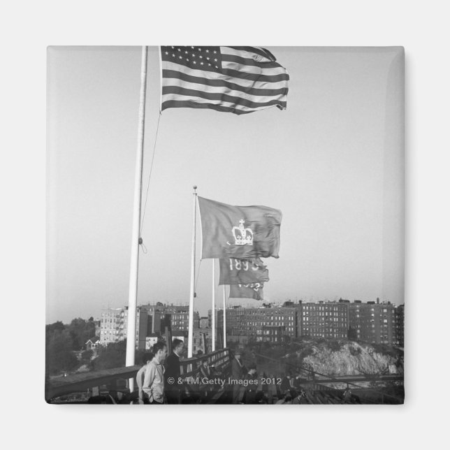 Íman Pessoas em caçadores furtivos (Frente)