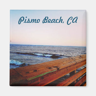 Íman Píer de praia em Pismo Beach, CA.
