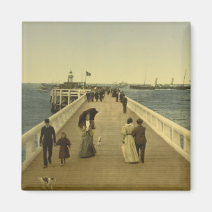 Íman Pier em Ostende, Flandres Ocidental, Bélgica