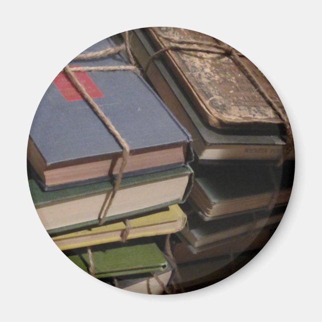 Íman Pilha de livros antiga (Frente)