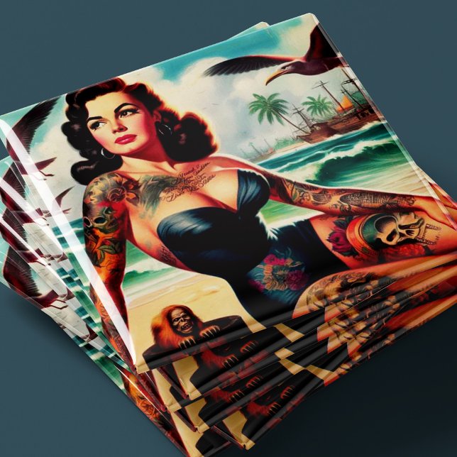 Íman Pin-up de Praia Tatuada (Criador carregado)