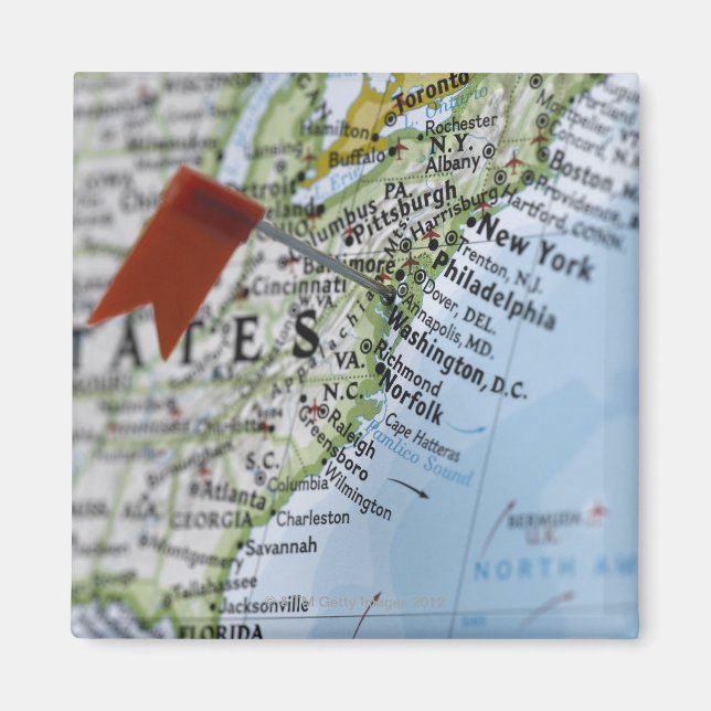 Íman Pino do mapa colocado em Washington, D.C. no mapa. (Frente)