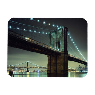 Íman Ponte de Brooklyn na ponte de Manhattan da noite