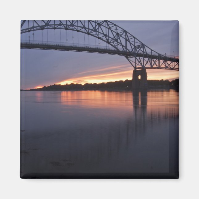 Íman Ponte Sagamore sobre o canal de Cape Cod, 2 (Frente)