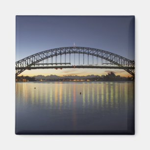 Íman Ponte Sydney Harbor e a Ópera de Sydney em